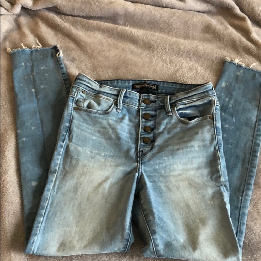 A&F Signature Collection Jeans - Picture 6 of 6
